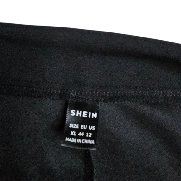 SHEIN Black Skirt - Picture 5 of 8